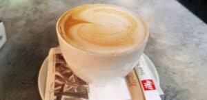 B3ton Beton restaurant la Piata Libertatii Parcul Carol 09