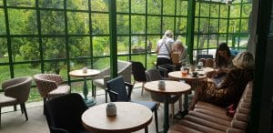 B4 Market, bistrou, patiserie si brutarie in Parcul Floreasca