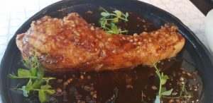 Decadance, restaurant in complexul de business The Landmark