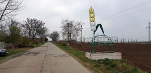 Florin si Victoria si atelierul lor de ceramica de la Gurbanesti