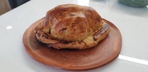 Florin si Victoria si atelierul lor de ceramica de la Gurbanesti