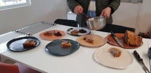 Florin si Victoria si atelierul lor de ceramica de la Gurbanesti