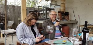 Florin si Victoria si atelierul lor de ceramica de la Gurbanesti