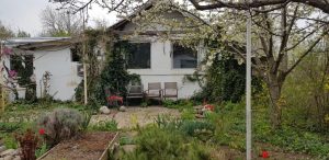 Florin si Victoria si atelierul lor de ceramica de la Gurbanesti