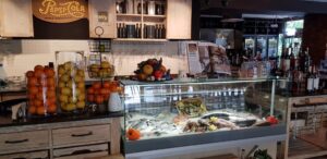 La Papile restaurant multicuisine la Piata Libertatii 14