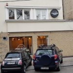 Casa Clatitelor, bistrou de fete