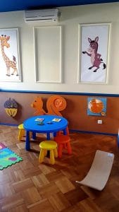 Mom O'Clock, local Child-friendly in cartierul Primaverii