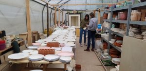 Victoria Finala, atelierul de ceramica de la Gurbanesti