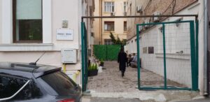 Chabad House restaurant israelian kosher in Piata Romana 01