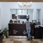 Chabad House restaurant israelian kosher in Piata Romana 07