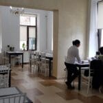 Chabad House restaurant israelian kosher in Piata Romana 10