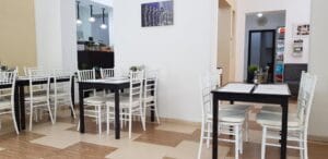Chabad House restaurant israelian kosher in Piata Romana 11
