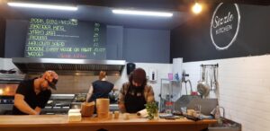 Neo-boema bucuresteana in stilul hipster industrial