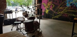 Hangar Ground Zero in Pipera bistrou bar berarie si club 23