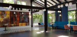 Lazoo Restaurant Lounge in Padurea Baneasca langa Zoo 15