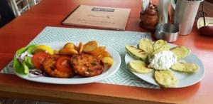 Nikos Greek Taverna, restaurant grecesc la Piata Alba Iulia