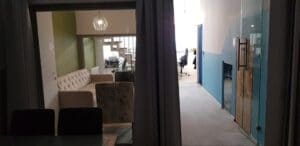 Omega House spatiu de co living co working cu cafenea 22