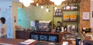 Omega House spatiu de co living co working cu cafenea 30