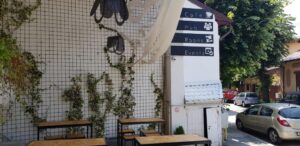 Omega House spatiu de co living co working cu cafenea 31