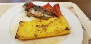 Qs Inn restaurant fast food cu autoservire in Pipera 09