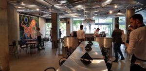 Raionul Floreasca restaurant cu peste si fructe de mare in Agora 18