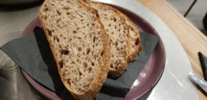 Raionul Floreasca restaurant cu peste si fructe de mare in Agora 32