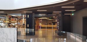 Verso Carturesti in Agora Floreasca 01