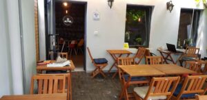 Bistrou cu bucatarie urbana