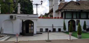 Casa Alba restaurant romanesc in Padurea Baneasa 13