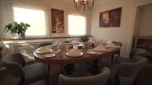 Mesogios Fish and Seafood in cartierul Primaverii 11