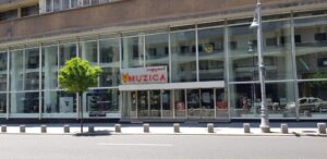 Calea Victoriei la Biserica Kretzulescu