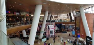 Food court la Baneasa Shopping City