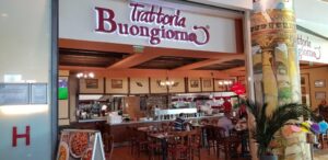 Food court la Baneasa Shopping City