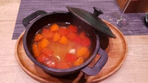 CAU, macelarie, bacanie si bistrou steakhouse