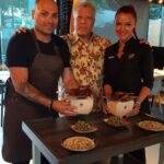 Chef Catalin Petrescu gatind pentru ambasadori