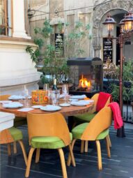 Terasa Le Bistrot Francais Relais et Chateaux