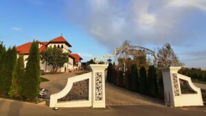 Casa Timis, conac si restaurant in Bucov (Prahova)