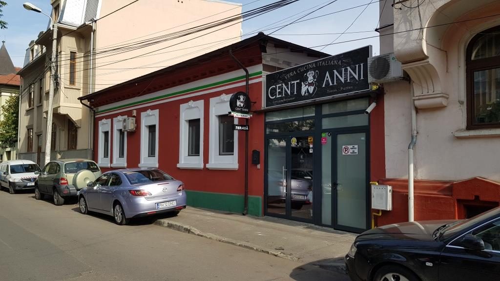 Cent'anni, restaurant italian popular