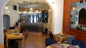 Cent'anni, restaurant italian popular