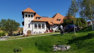 Conacul Casa Timis din Bucov, al lui Radu si al Cristinei Timis