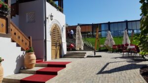 Conacul Casa Timis din Bucov, al lui Radu si al Cristinei Timis