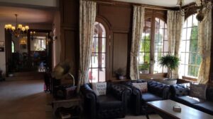 Conacul Casa Timis din Bucov, al lui Radu si al Cristinei Timis