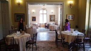 Sufrageria (saloanele Efrem Obrenovici si Claire Hagianoff)