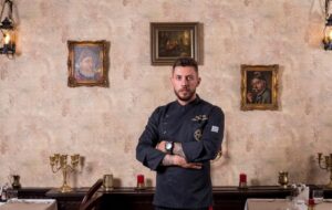 Forever Young, restaurant si club in Centrul Vechi al Bucurestiului