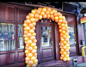 Forever Young, restaurant si club in Centrul Vechi al Bucurestiului