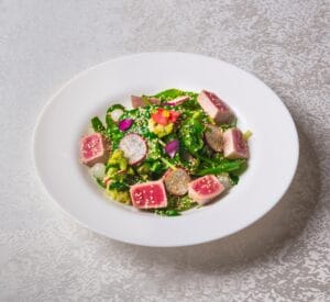 Forever Young, restaurant si club in Centrul Vechi al Bucurestiului