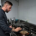 Forever Young, restaurant si club in Centrul Vechi al Bucurestiului
