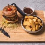 Forever Young, restaurant si club in Centrul Vechi al Bucurestiului
