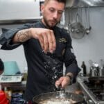 Forever Young, restaurant si club in Centrul Vechi al Bucurestiului