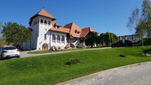 Parcul conacului Casa Timis din Bucov